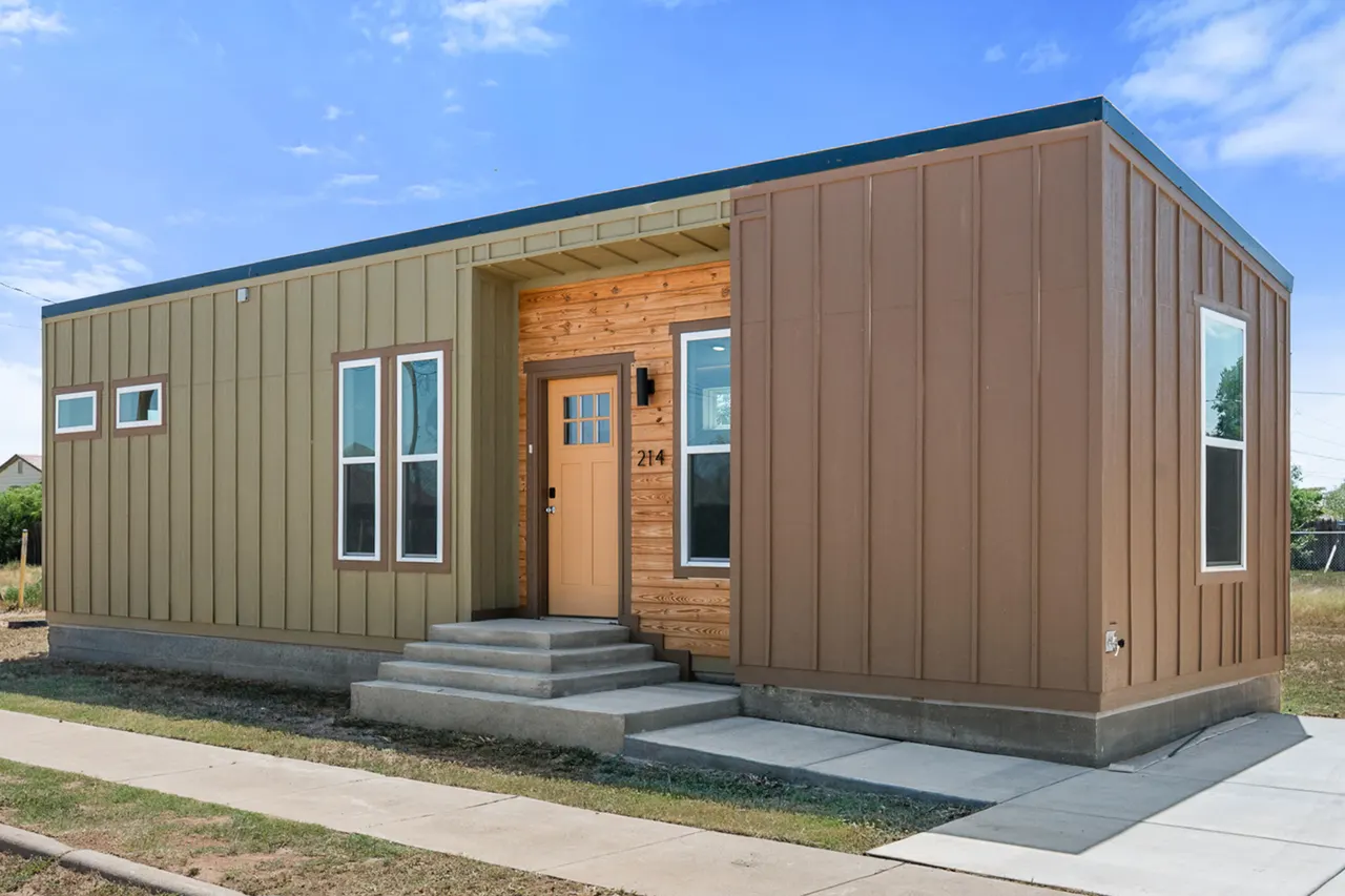 Front exterior — 214 Fig Avenue, Lubbock, TX 79403