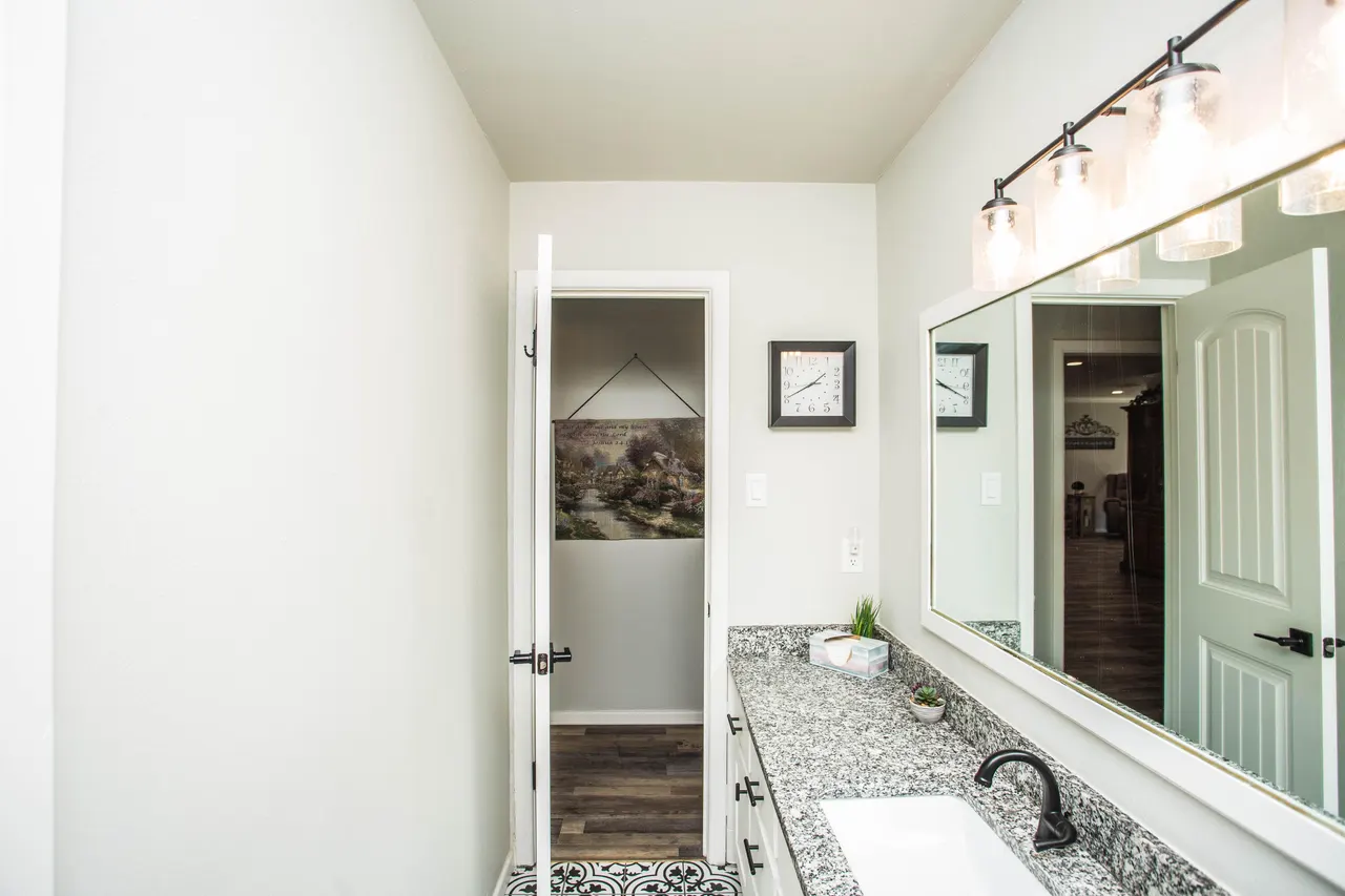 Photo 44 — 2121 70th Street, Lubbock, TX 79412