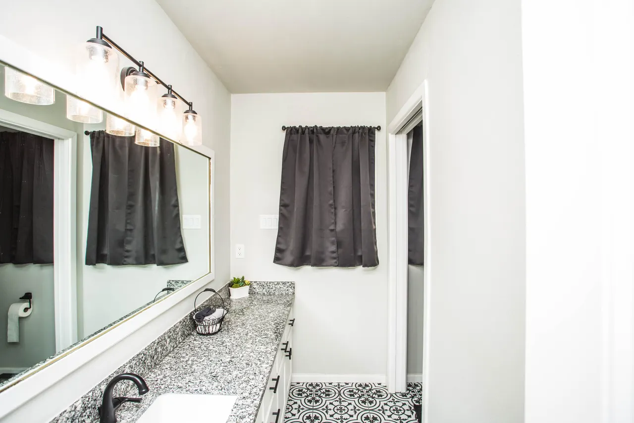 Photo 45 — 2121 70th Street, Lubbock, TX 79412