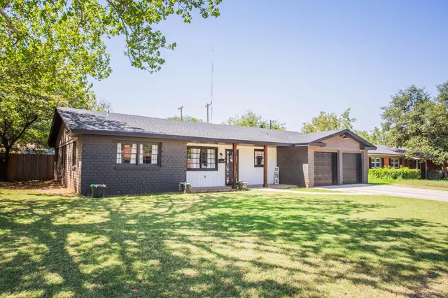 Front exterior — 2121 70th Street, Lubbock, TX 79412
