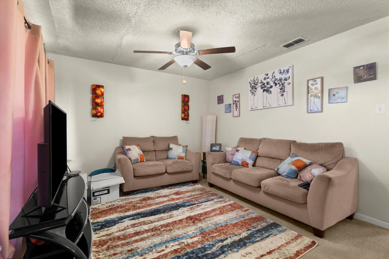 Photo 4 — 1817 E 1st Street, Lubbock, TX 79403