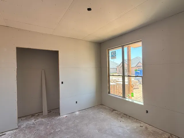 Photo 2 — 7524 56th Street, Lubbock, TX 79407
