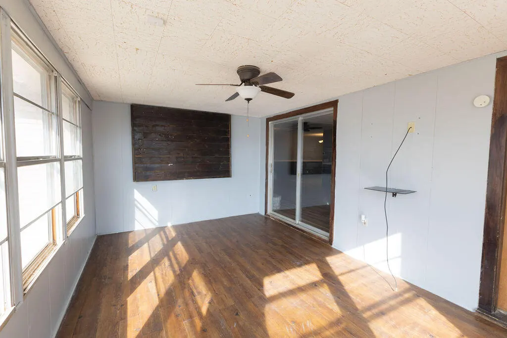 Photo 15 — 812 Holliday Street, Plainview, TX 79072