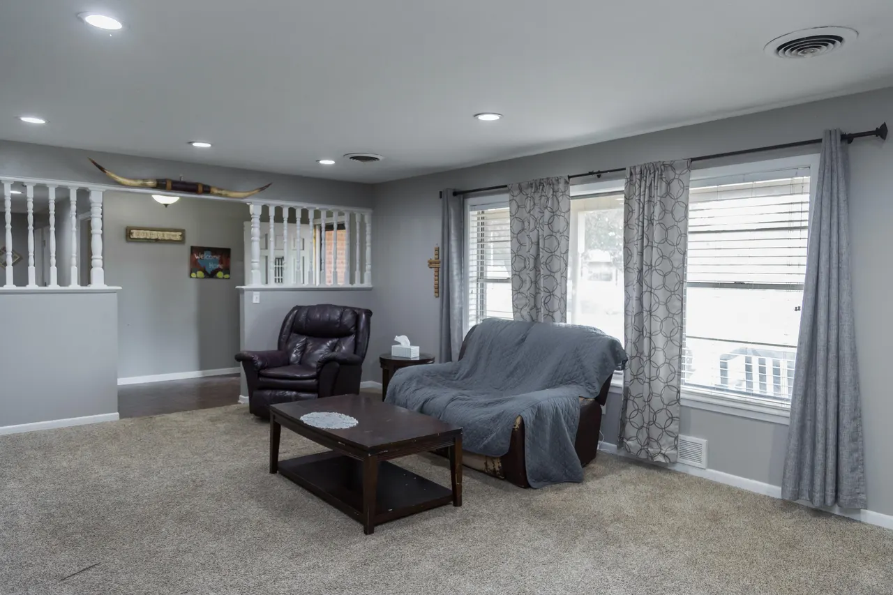 Photo 9 — 904 Itasca Street, Plainview, TX 79072