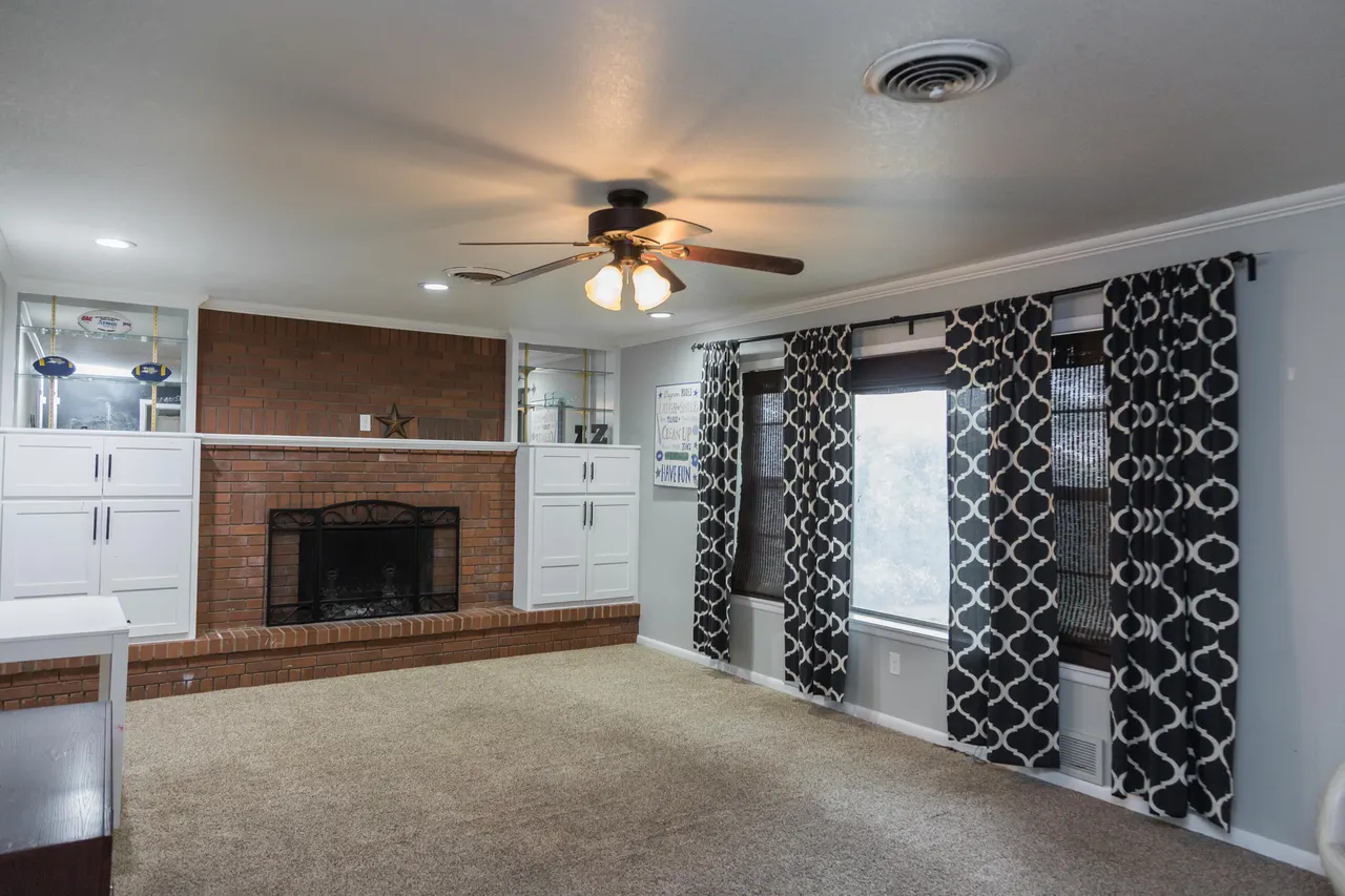 Photo 18 — 904 Itasca Street, Plainview, TX 79072