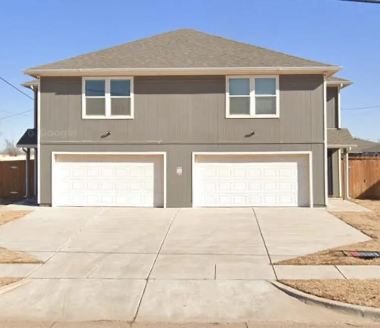 Front exterior — 406 N Zenith Avenue A&B, Lubbock, TX 79403