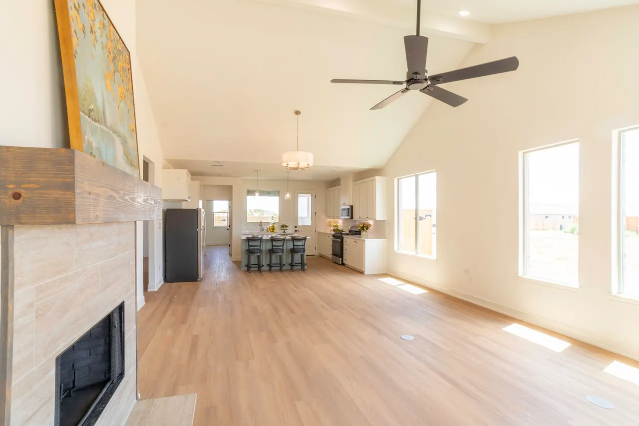 Photo 4 — 1206 Farmhouse Avenue, Wolfforth, TX 79382
