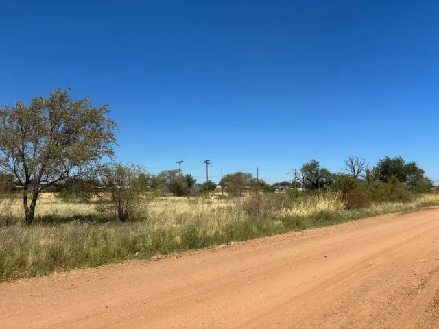 Photo 2 — 518 S Avenue B, Crosbyton, TX 79322