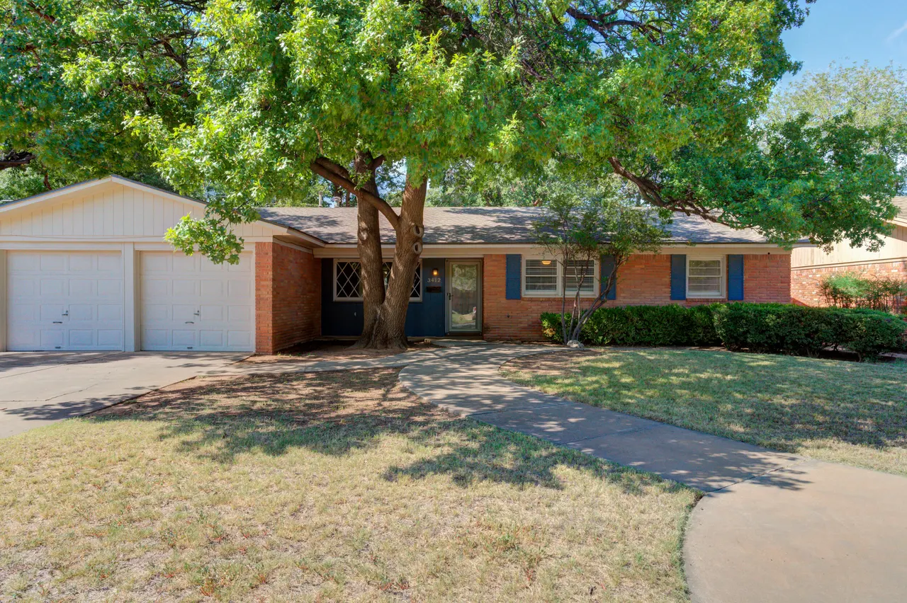 Photo 3 — 3412 62nd Street, Lubbock, TX 79413