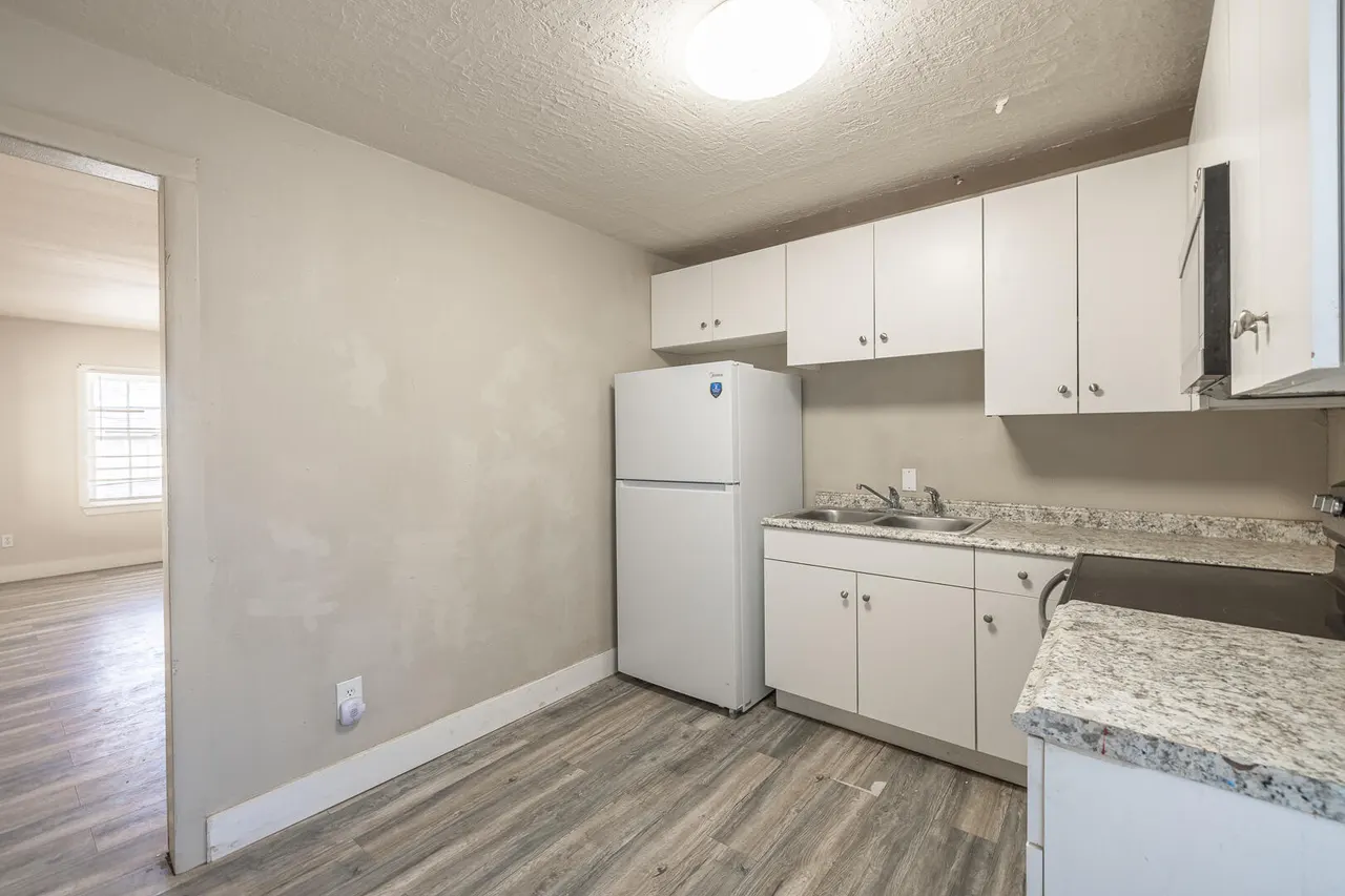 Photo 10 — 2311 25th Street, Lubbock, TX 79411