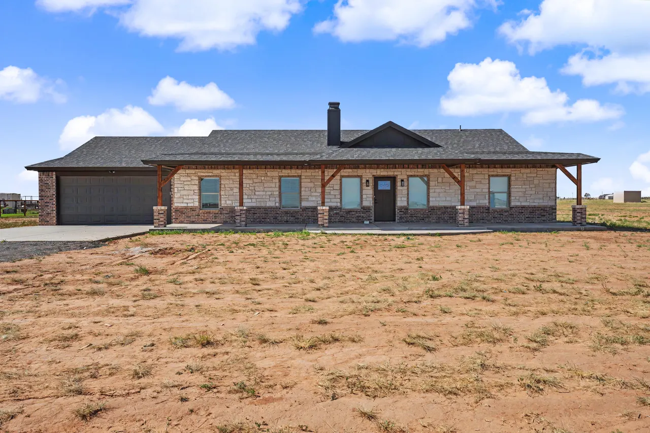 Front exterior — 10903 County Rd 6000, Shallowater, TX 79363