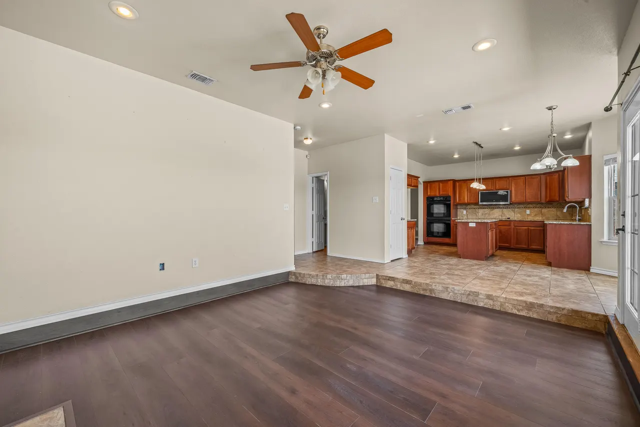 Photo 18 — 1511 Yorkshire Avenue, Wolfforth, TX 79382