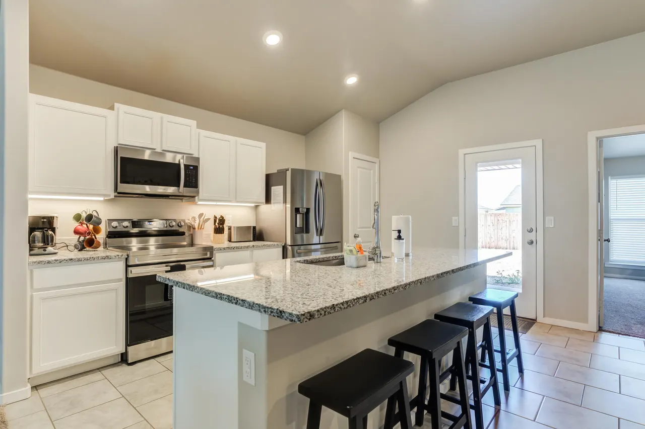 Photo 3 — 1612 136th Street, Lubbock, TX 79423