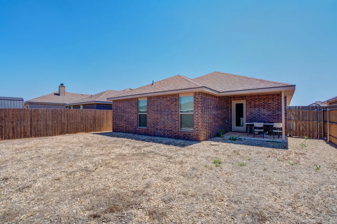 Photo 5 — 1612 136th Street, Lubbock, TX 79423
