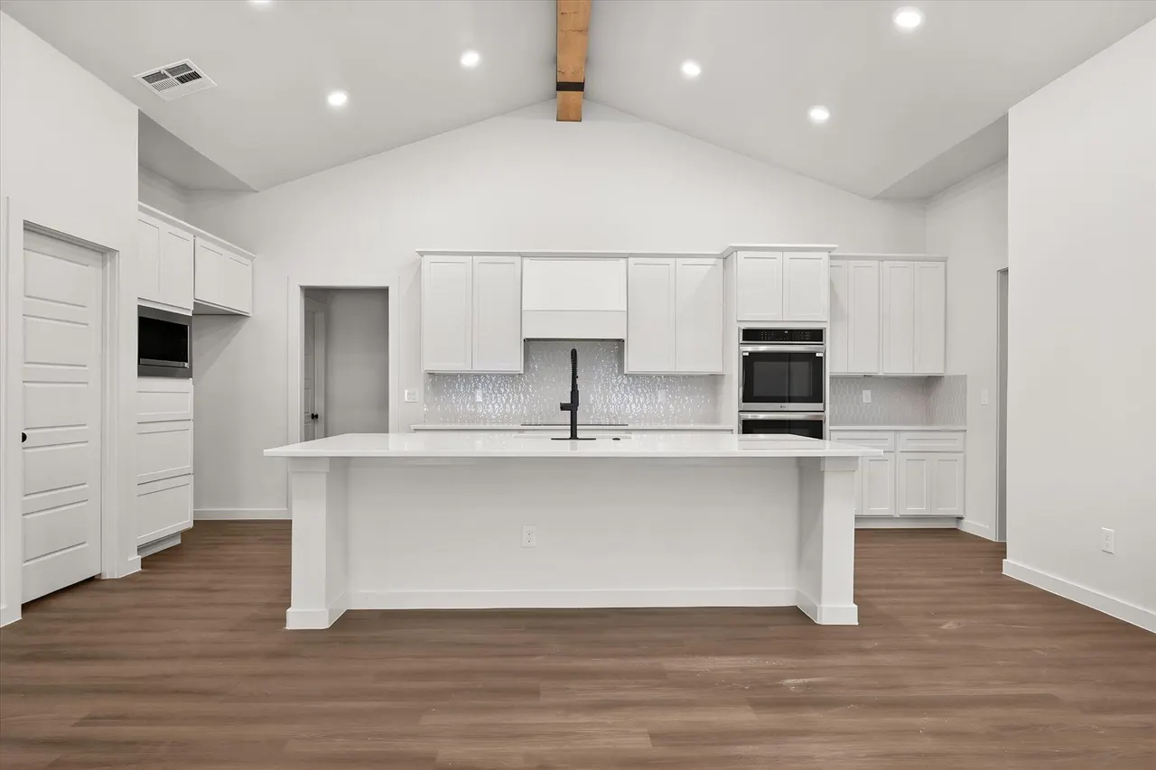 Photo 10 — 6217 121st Street, Lubbock, TX 79424