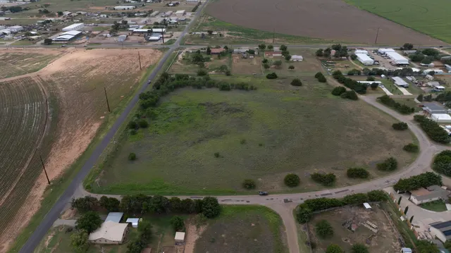 Photo 2 — 11201 Avenue P, Lubbock, TX 79423