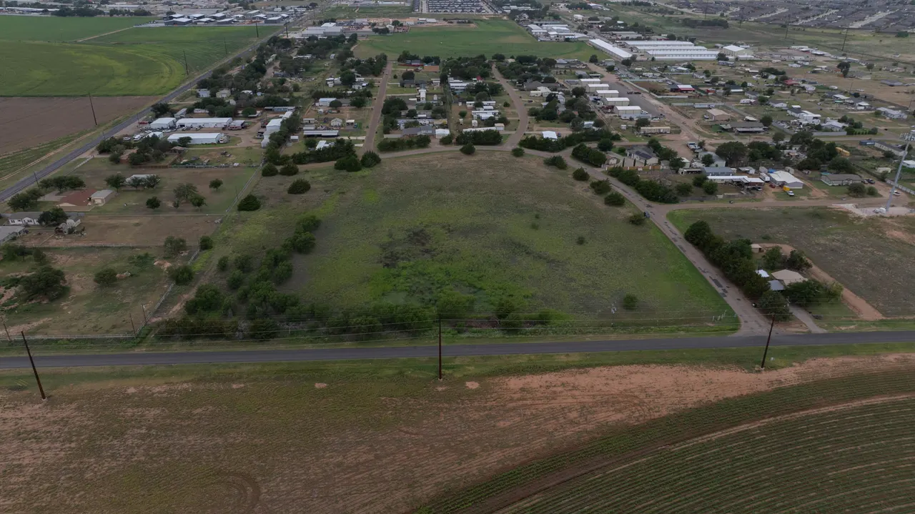 Photo 5 — 11201 Avenue P, Lubbock, TX 79423