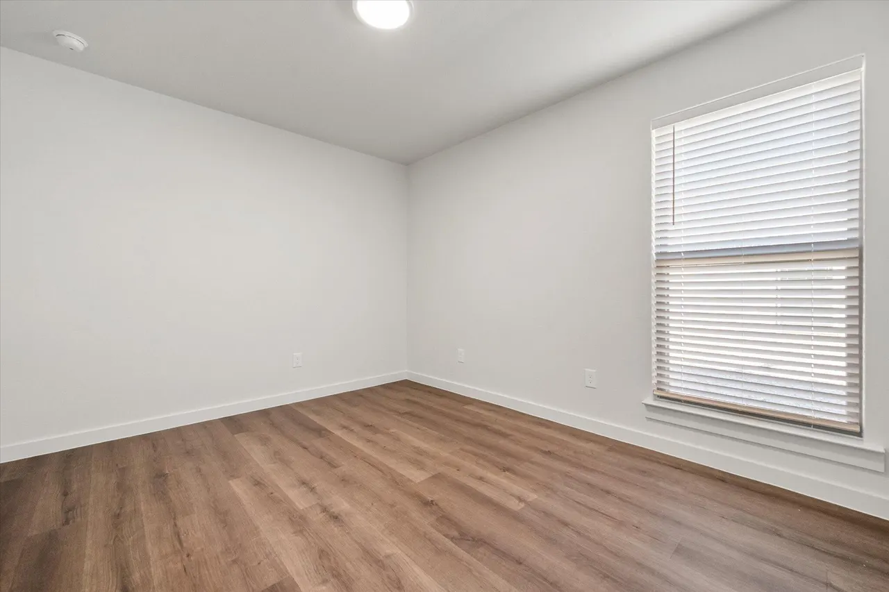 Photo 8 — 611 E 16th Street, Wolfforth, TX 79382