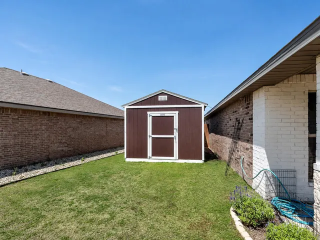 Photo 7 — 13802 Quanah Avenue, Lubbock, TX 79423