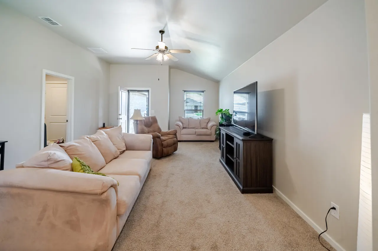 Photo 10 — 13802 Quanah Avenue, Lubbock, TX 79423
