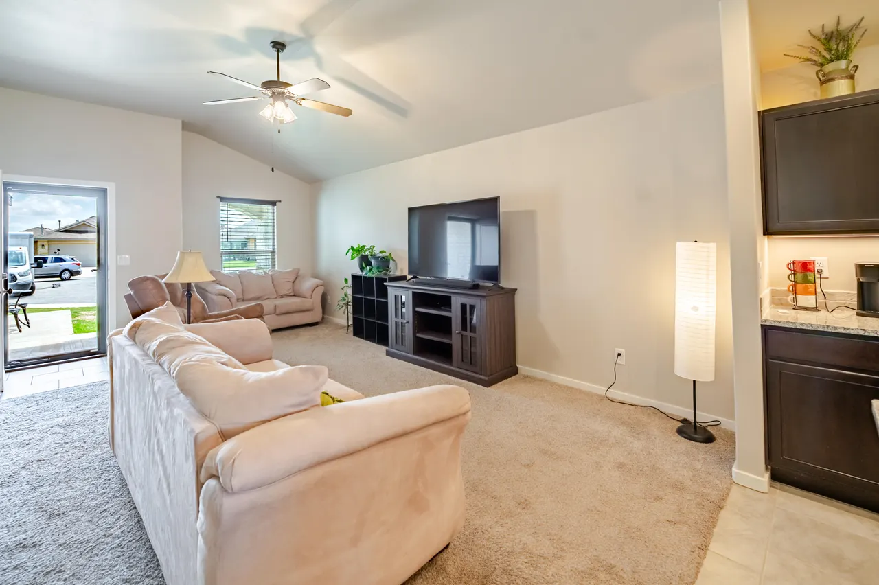 Photo 11 — 13802 Quanah Avenue, Lubbock, TX 79423
