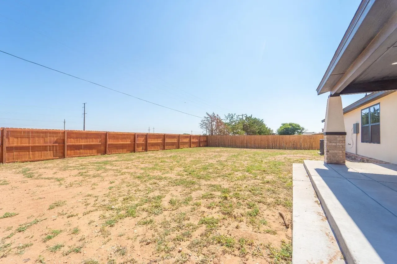 Photo 31 — 7424 5th Street, Lubbock, TX 79416