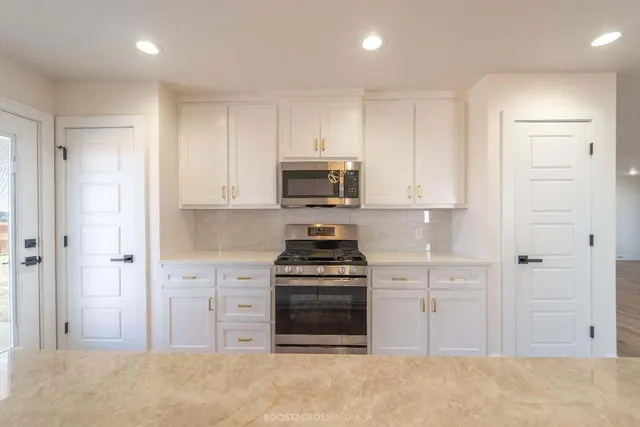 Photo 5 — 7424 5th Street, Lubbock, TX 79416