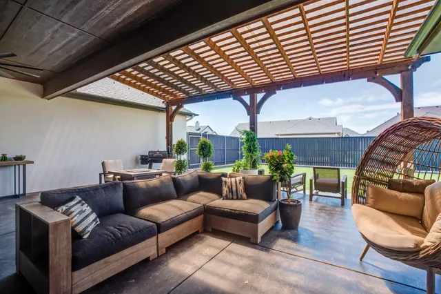 Photo 5 — 5853 111th Street, Lubbock, TX 79424