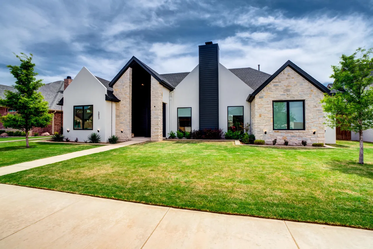 Photo 8 — 5853 111th Street, Lubbock, TX 79424