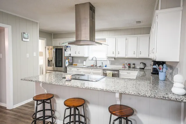 Photo 7 — 2903 77th Street, Lubbock, TX 79423