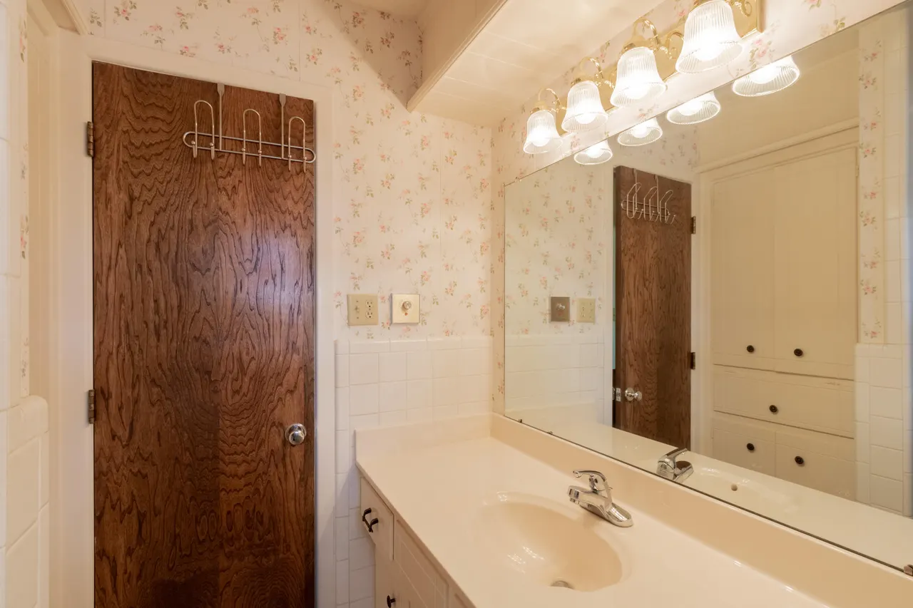 Photo 44 — 810 8th Street, Wolfforth, TX 79382