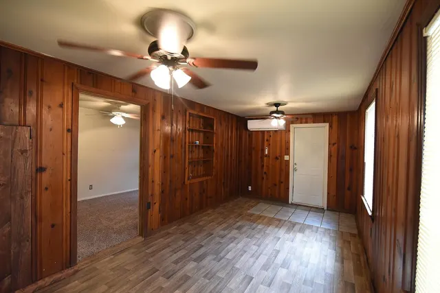 Photo 2 — 2006 29th Street rear, Lubbock, TX 79411