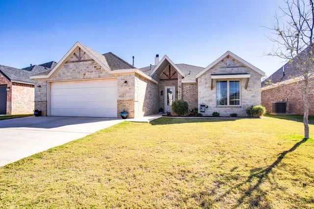 Photo 2 — 5701 119th Street, Lubbock, TX 79424