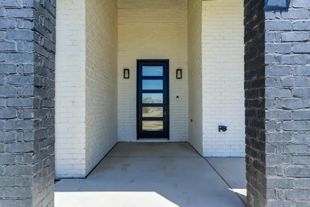 Photo 2 — 1301 Buckingham Avenue, Wolfforth, TX 79382