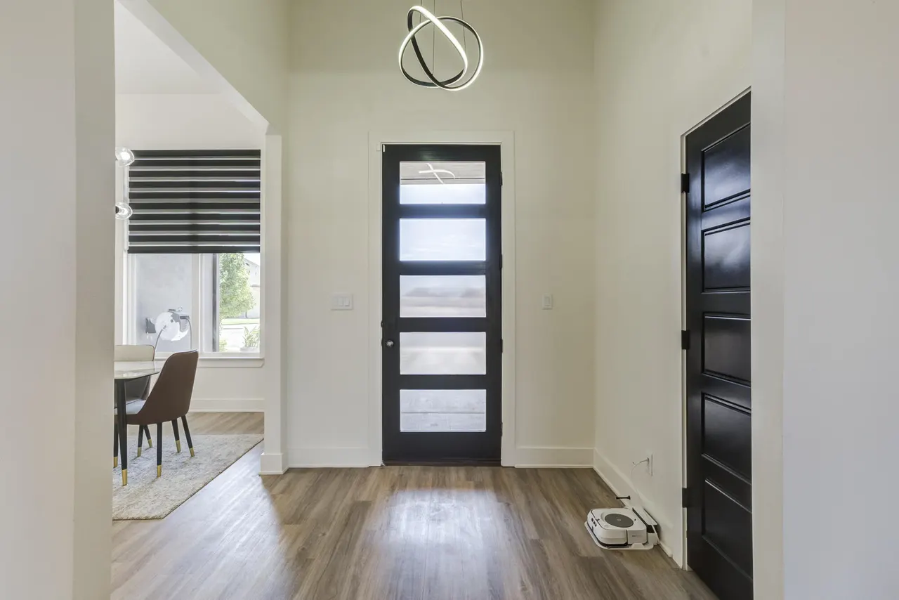 Photo 4 — 1301 Buckingham Avenue, Wolfforth, TX 79382