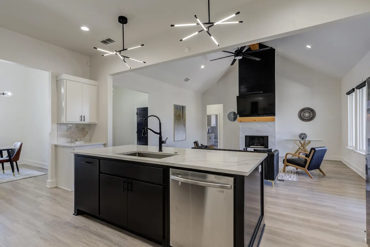 Photo 17 — 1301 Buckingham Avenue, Wolfforth, TX 79382