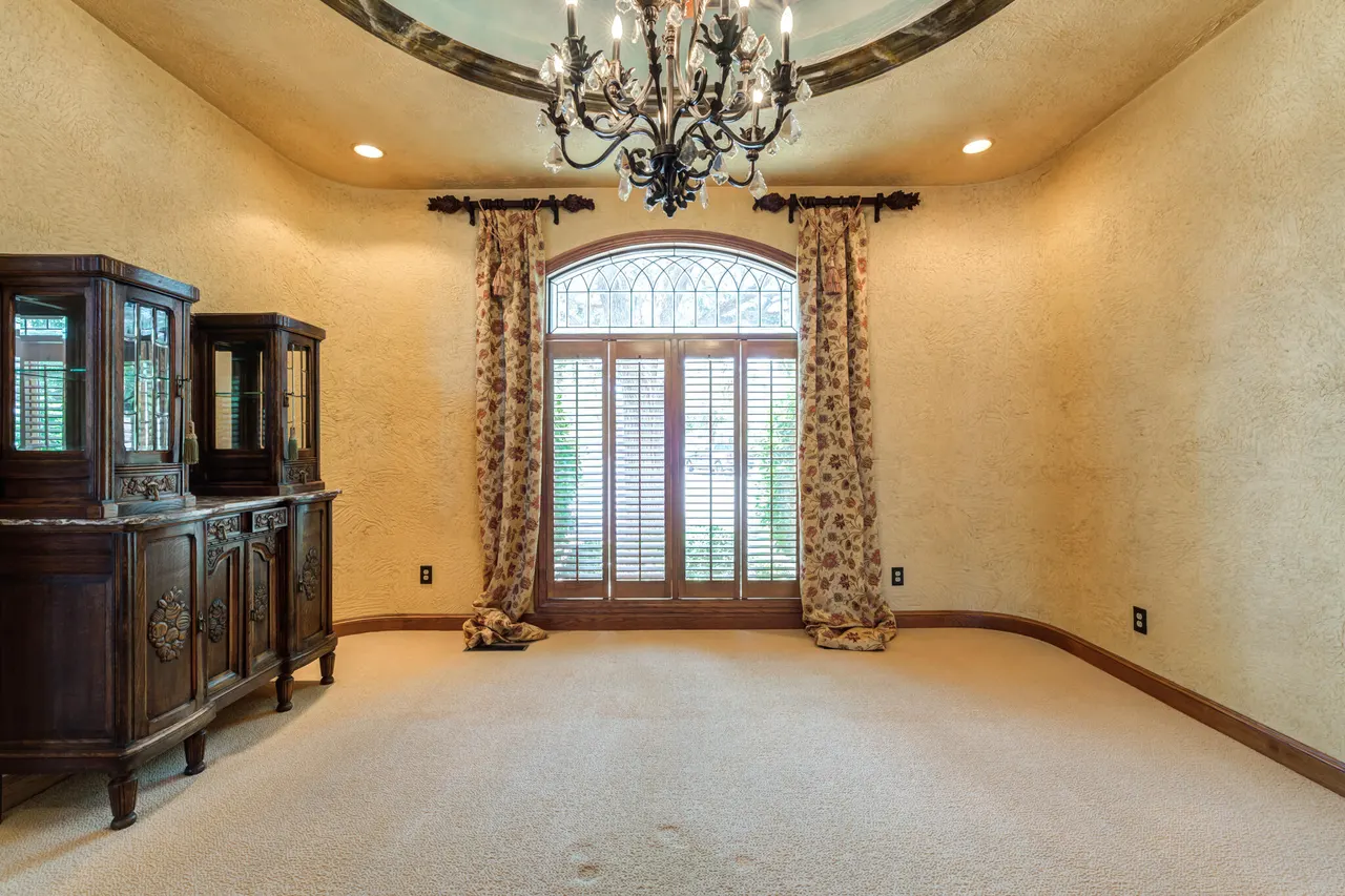 Photo 6 — 8901 York Place, Lubbock, TX 79424