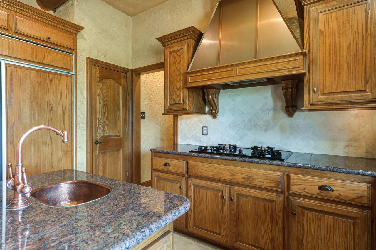 Photo 13 — 8901 York Place, Lubbock, TX 79424