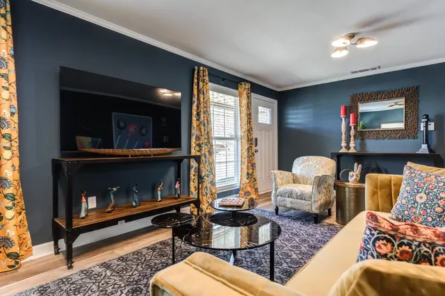 Photo 3 — 3207 30th Street, Lubbock, TX 79410