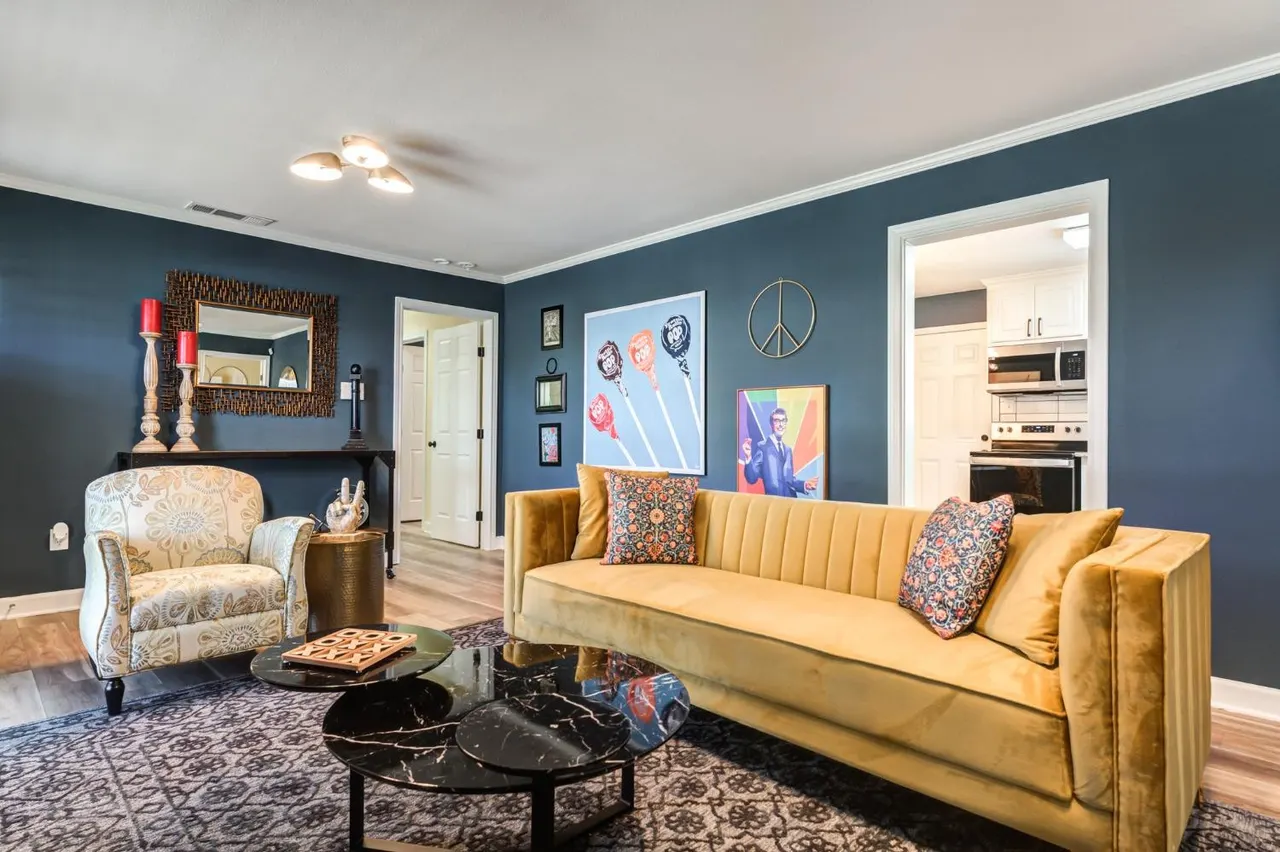 Photo 4 — 3207 30th Street, Lubbock, TX 79410