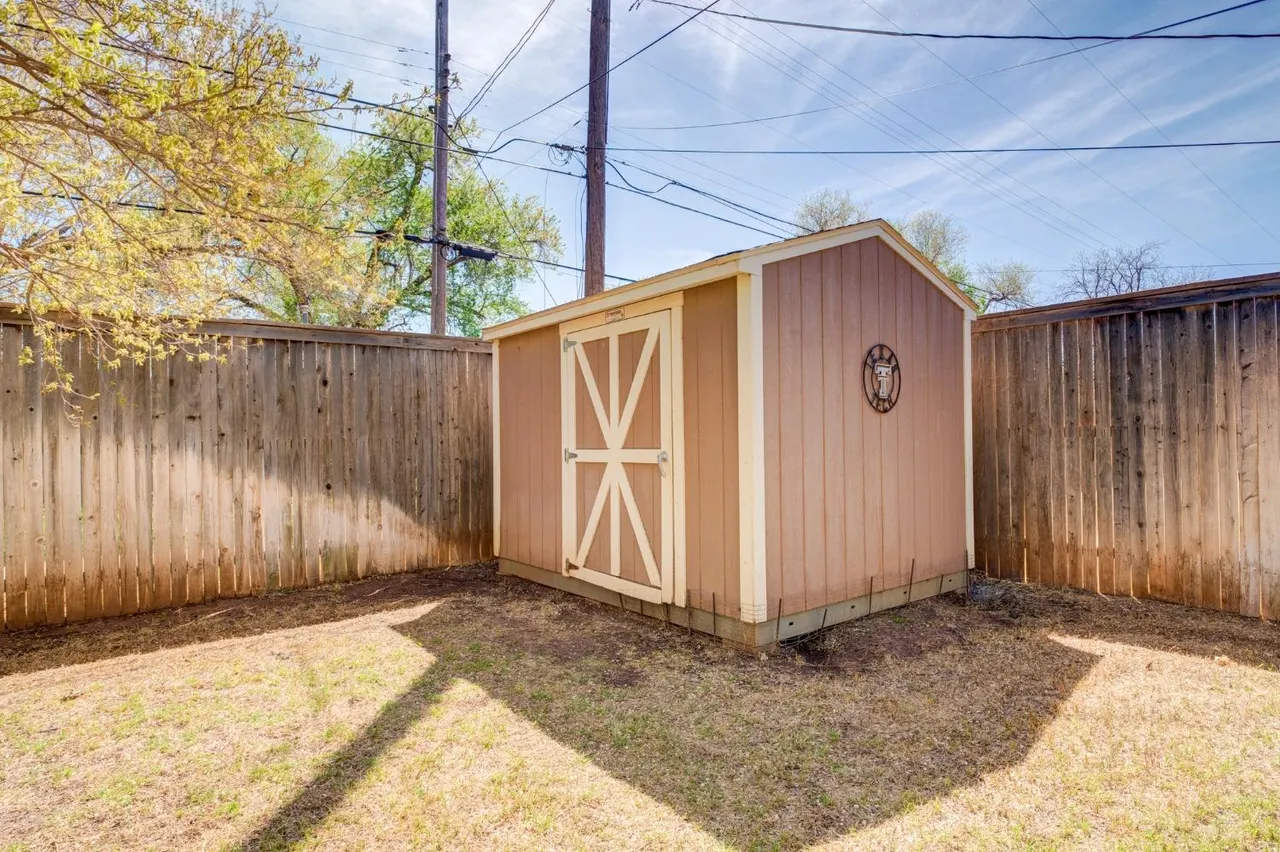 Photo 21 — 3207 30th Street, Lubbock, TX 79410