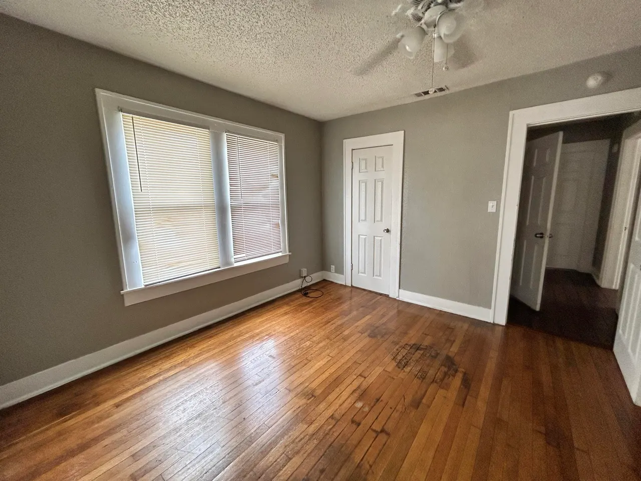 Photo 11 — 2124 20th Street, Lubbock, TX 79411