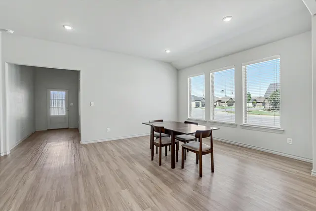 Photo 7 — 7001 25th Street, Lubbock, TX 79407
