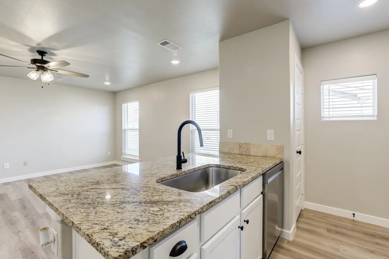 Photo 20 — 7414 37th Street, Lubbock, TX 79407