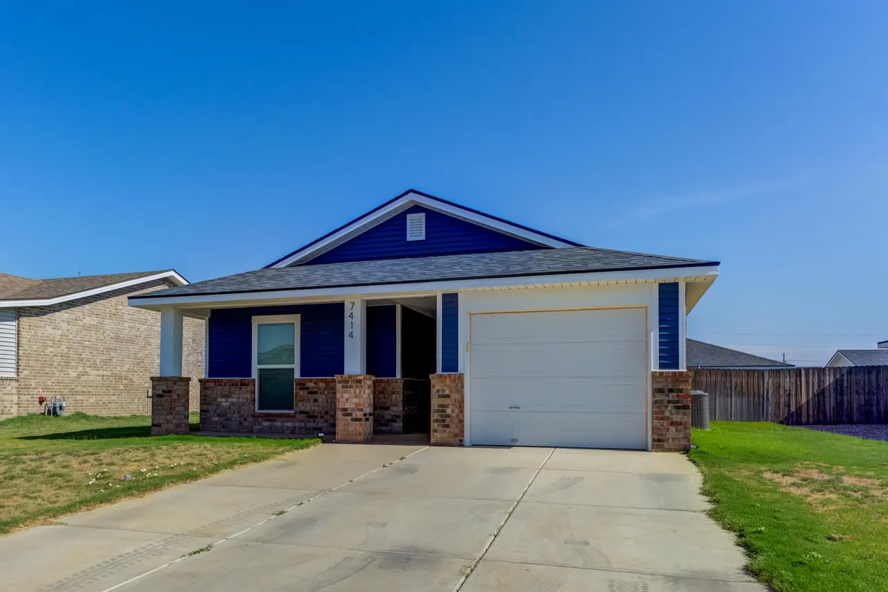 Photo 2 — 7414 37th Street, Lubbock, TX 79407