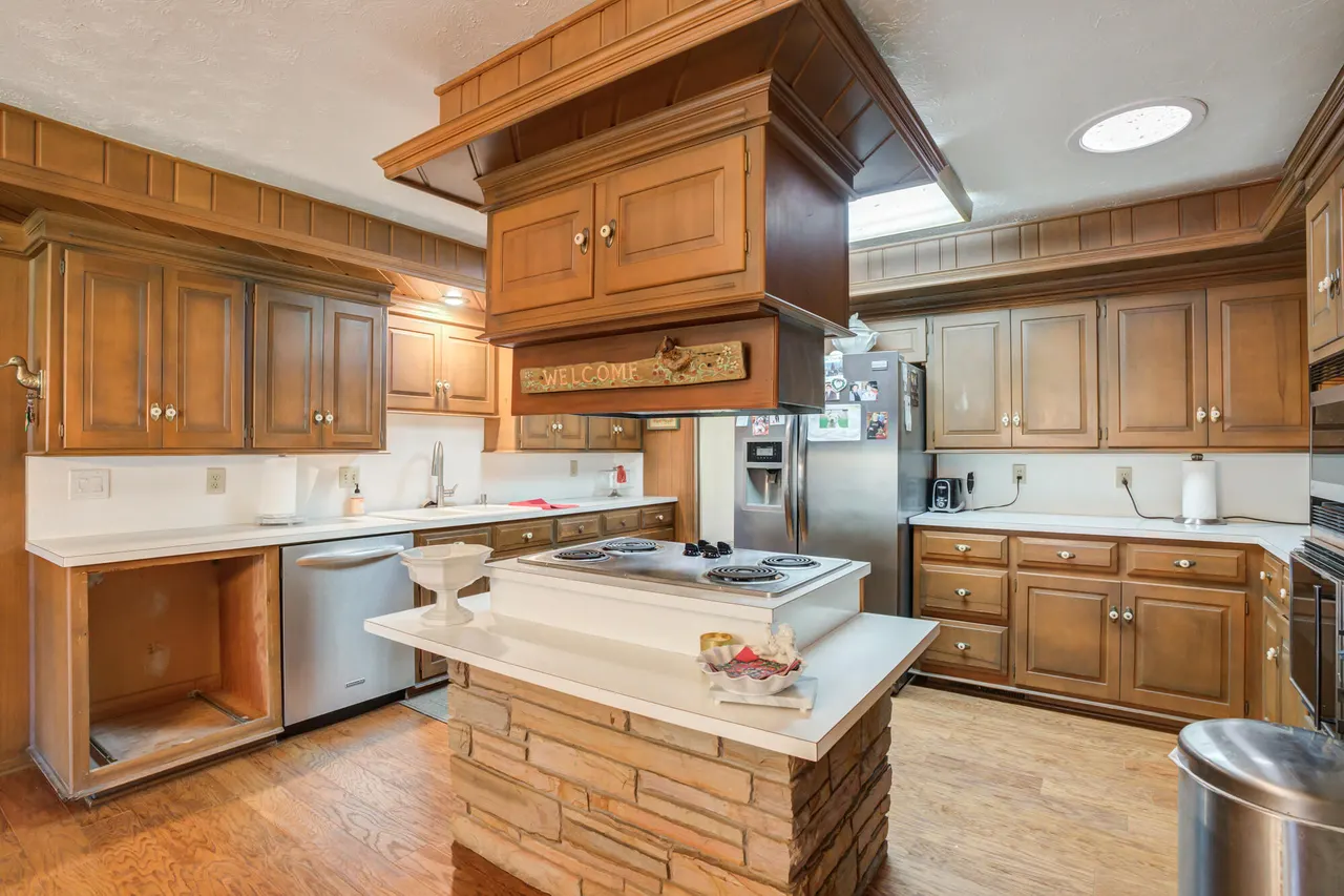 Photo 2 — 4509 13th Street, Lubbock, TX 79416