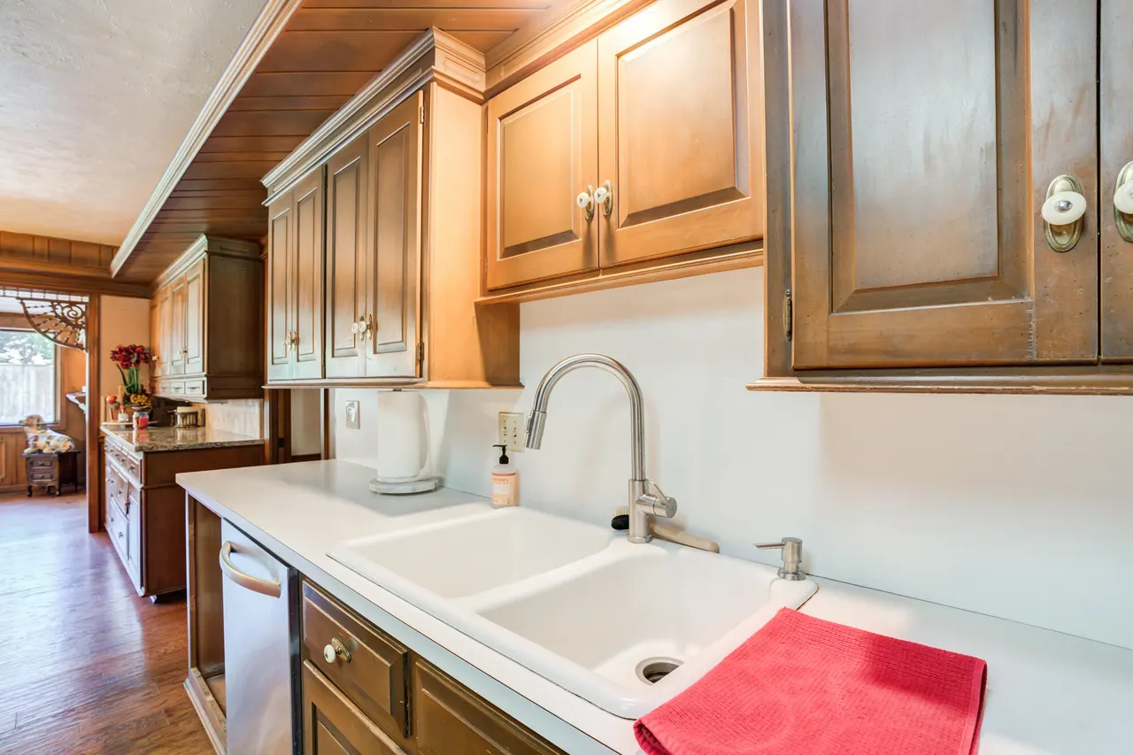 Photo 14 — 4509 13th Street, Lubbock, TX 79416