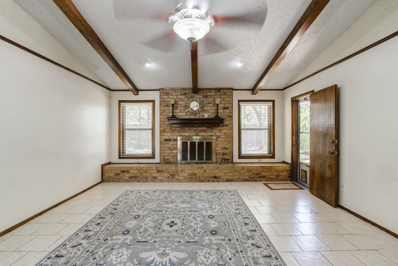 Photo 7 — 8601 Geneva Avenue, Lubbock, TX 79423