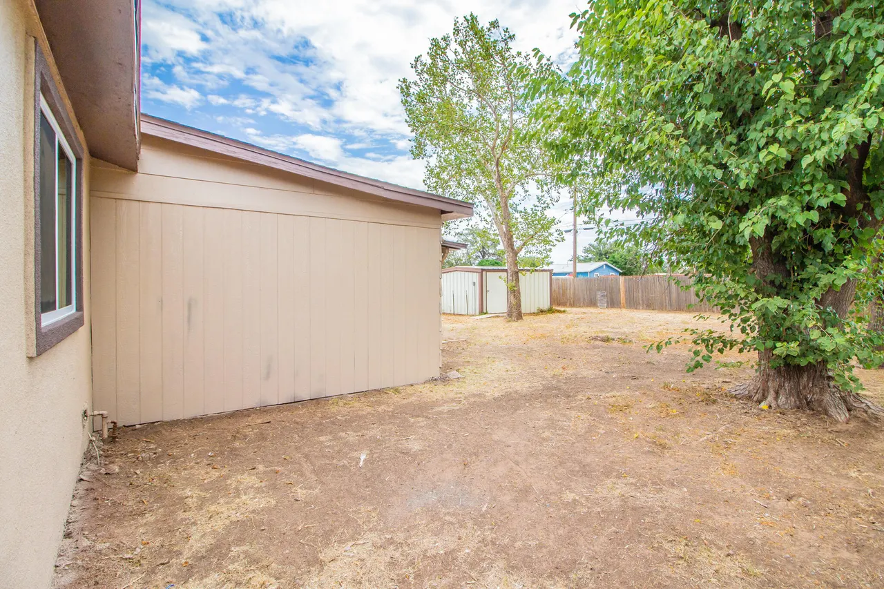 Photo 23 — 1320 Avenue L, Ralls, TX 79357