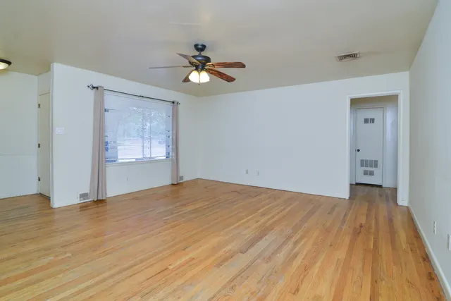 Photo 3 — 3103 38th Street, Lubbock, TX 79413